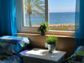 Cosy apartment directly on the beach / few mins from the city center